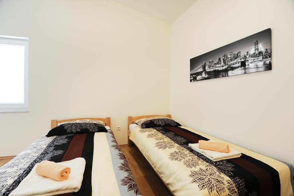 Apartment Jaz Bibinje Rum bild